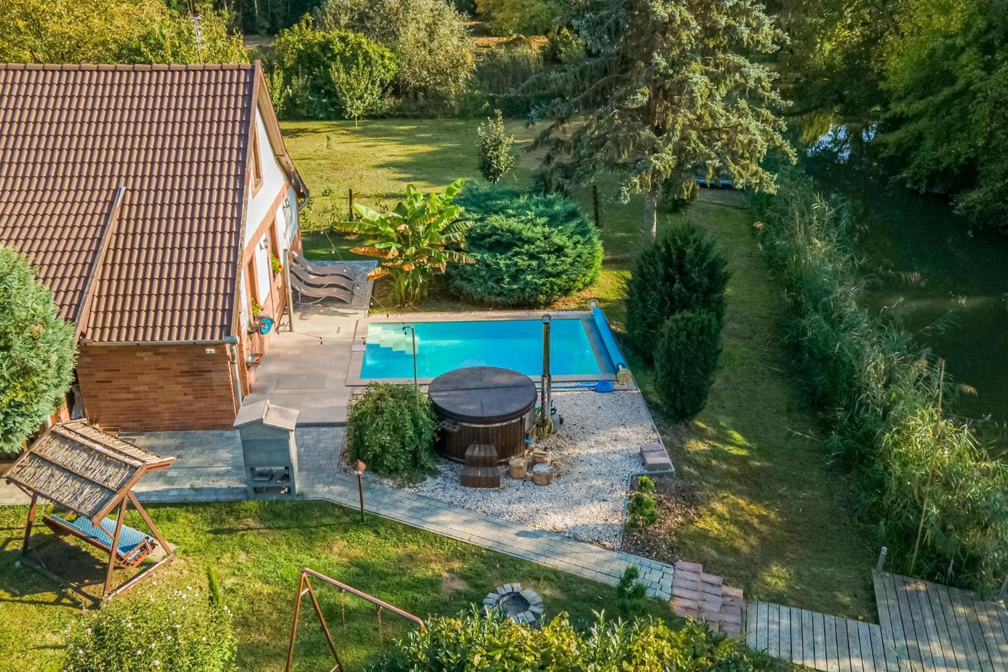 Posteleki Vendeghaz-Nyugalom Szigetei Villa Gyula Bagian luar foto