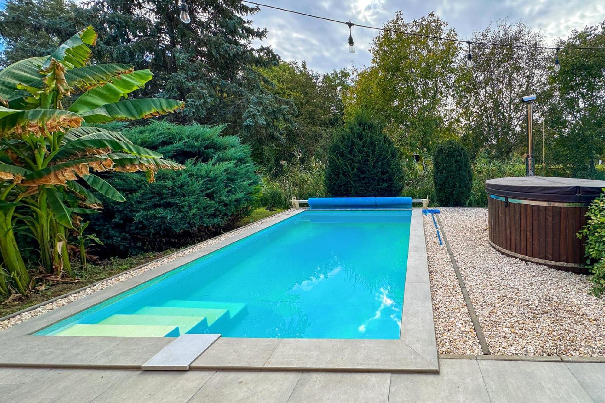 Posteleki Vendeghaz-Nyugalom Szigetei Villa Gyula Bagian luar foto